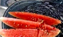 吃瓜暗黑爆料,吃瓜暗黑爆料背后的真相