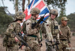 吃瓜爆料国际军事,吃瓜爆料背后的真相与战略动向